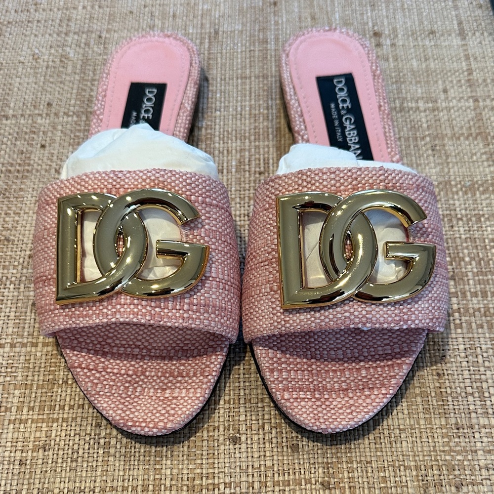 Dolce & Gabbana Pink and Gold DG Logo Raffia Slide Sandal - Never Used